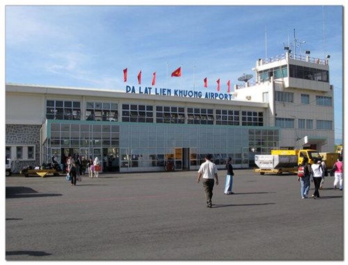 Sân bay Liên Hương